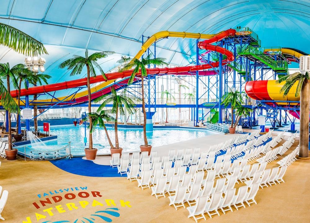 Skyline Hotel & Waterpark Niagara Falls Esterno foto