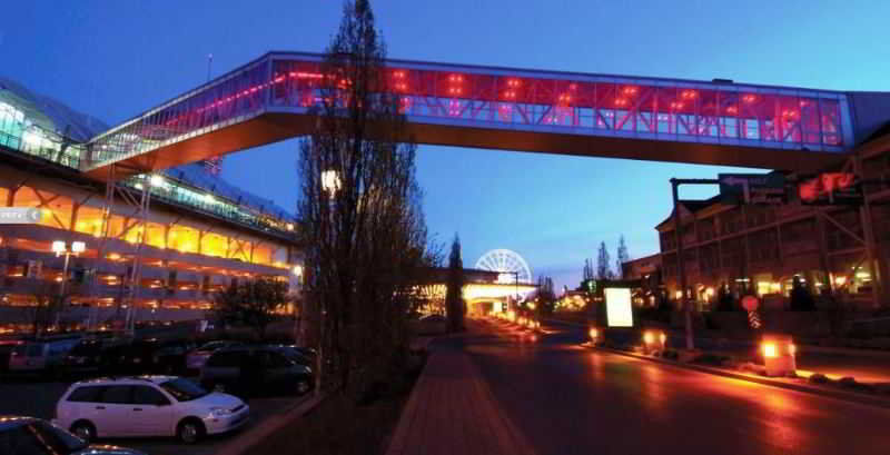 Skyline Hotel & Waterpark Niagara Falls Esterno foto